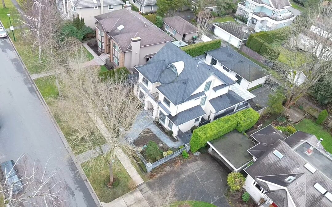  7 Expert Tips to Choose the Best Roofing Contractors Near Me for Large Commercial Projects