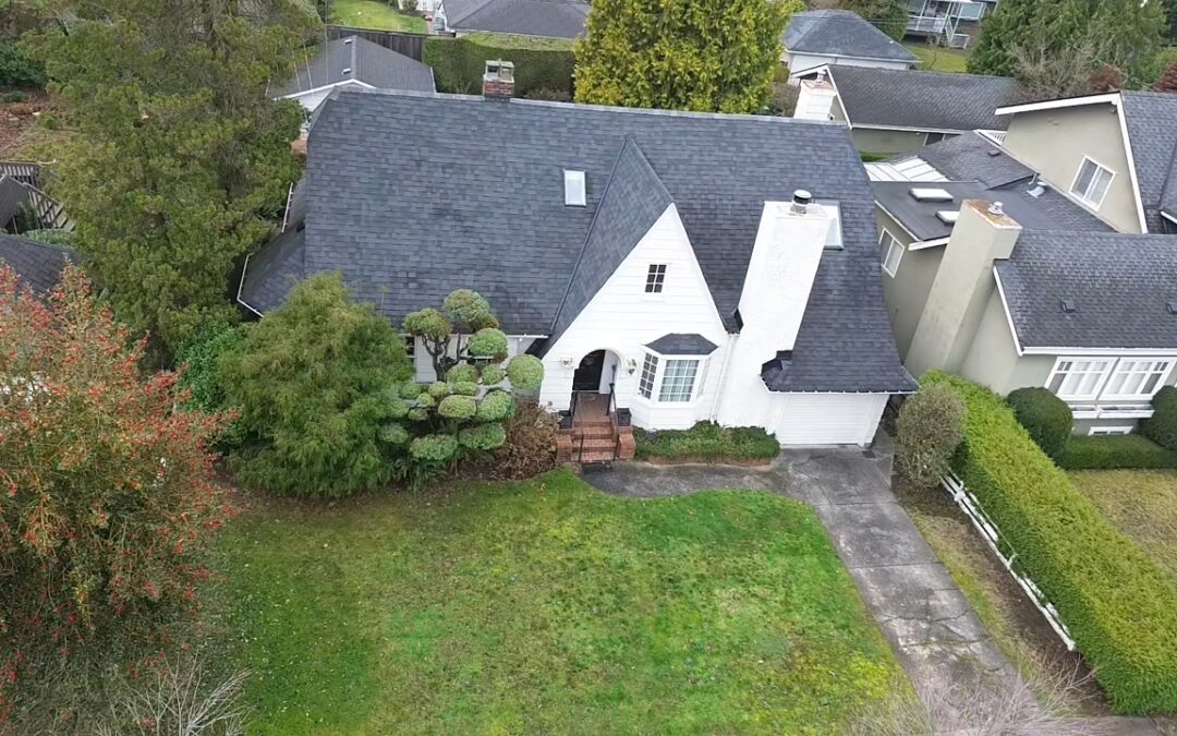 7 Smart Ways How Roofers on Roof Protect Your Garden, Gutters, and Driveway During Roof Work